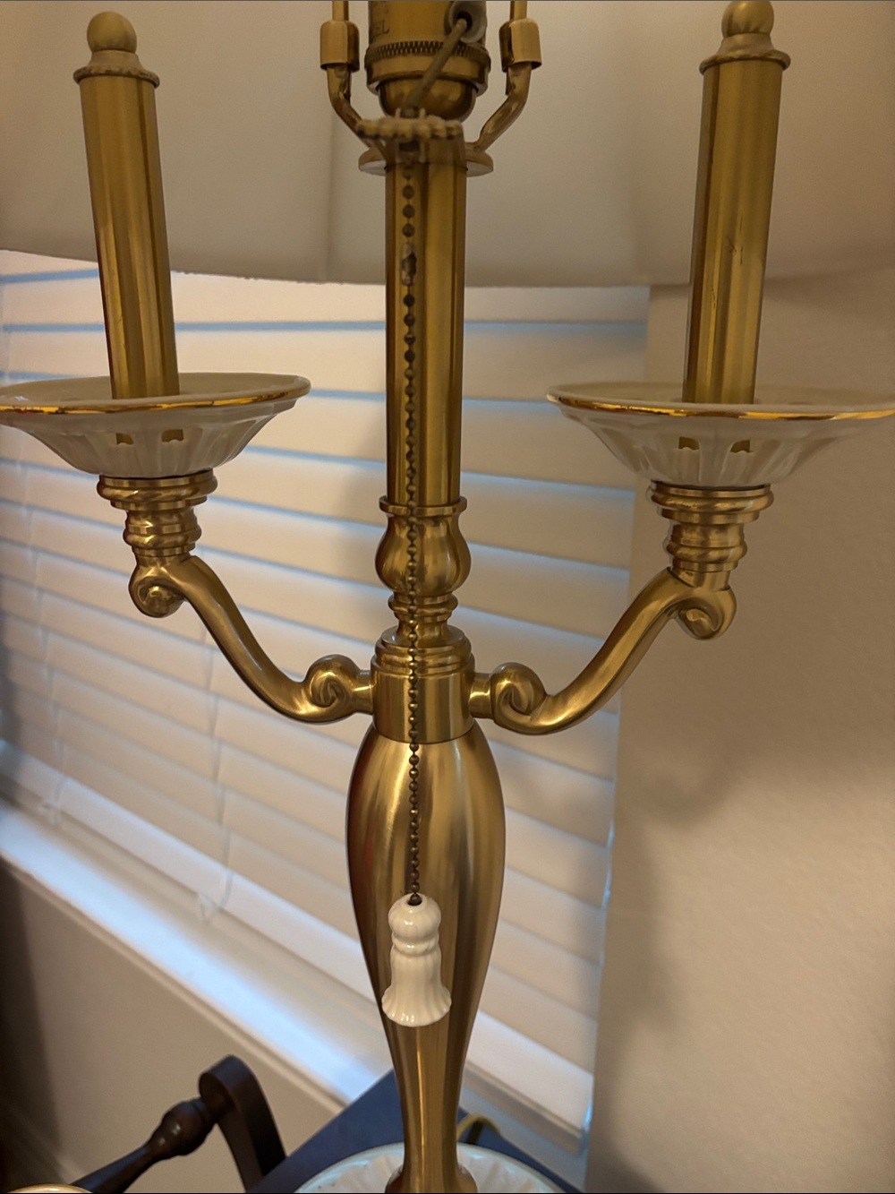Lenox Table Lamp with Cream Shade and vase to match - Picture 5 of 7